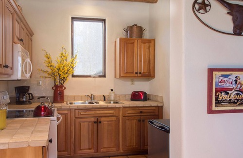 La Tierra House | Hilltop, Santa Fe: Pool, 32 Acres, Staggering Views, Luxury Home, Hot Tub, A/C.
