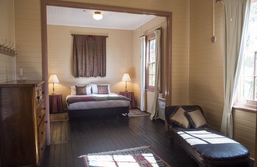 Sutton Forest Cabin | Hillview Heritage Estate