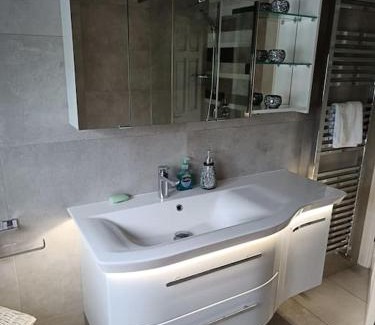 Antrim House | Hillview House
