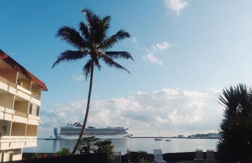 Hilo Hotel | Hilo Reeds Bay Hotel