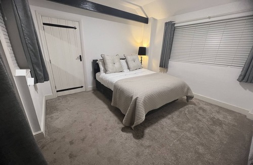 Monmouth Bed & Breakfast | Hilston Park