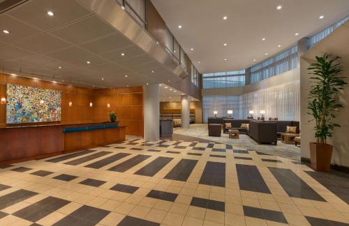 Linthicum Heights Hotel | Hilton Baltimore BWI Airport