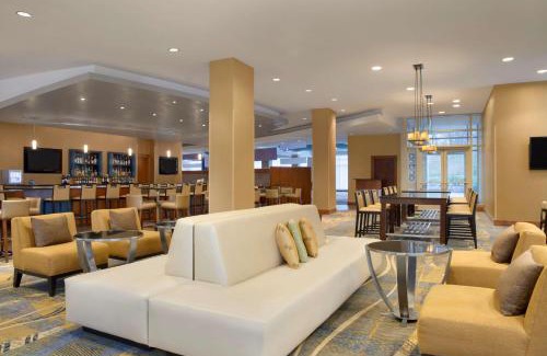 Linthicum Heights Hotel | Hilton Baltimore BWI Airport