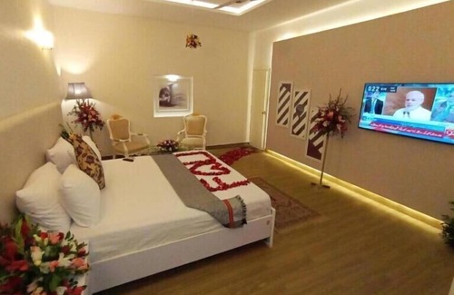 Clifton Hotel | Hilton Bay View Inn