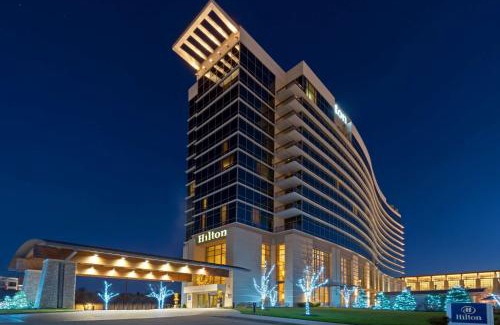 Downtown Branson Resort | Hilton Branson Convention Center