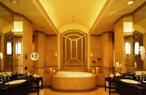 Al Manial Hotel | Hilton Cairo Grand Nile