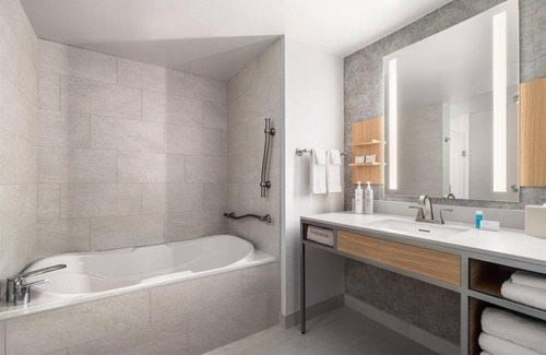 Shirlington Hotel | Hilton Garden Inn Arlington-Shirlington