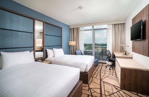 Calle 26 Hotel | Hilton Garden Inn Bogota Airport