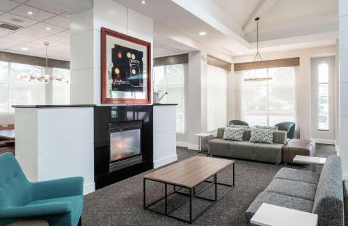 Grapevine Hotel | Hilton Garden Inn DFW North Grapevine