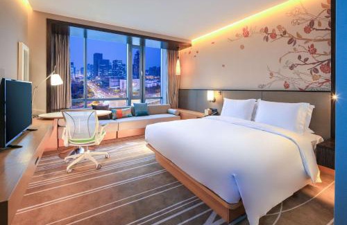 Yinzhou Hotel | Hilton Garden Inn Ningbo