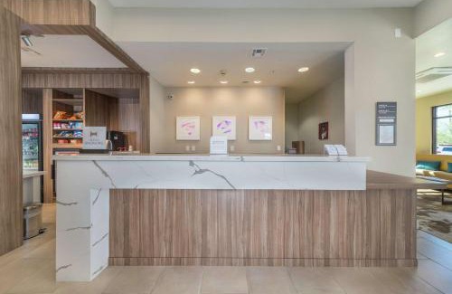 South Mountain Hotel | Hilton Garden Inn Phoenix Airport