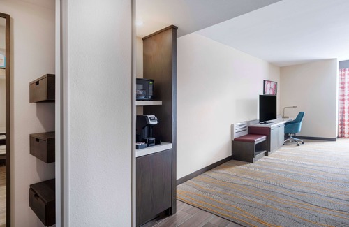 Westmont Hotel | Hilton Garden Inn Pomona Chino