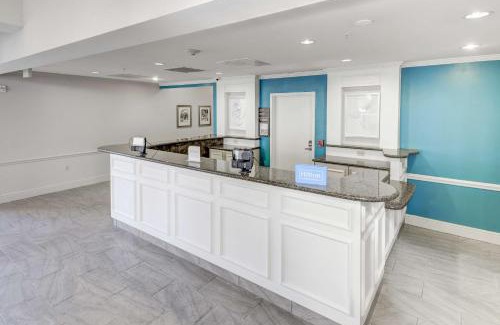 St. Charles Hotel | Hilton Garden Inn Waldorf