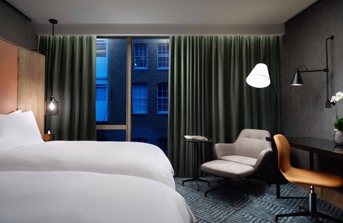 Cathedrals Hotel | Hilton London Bankside