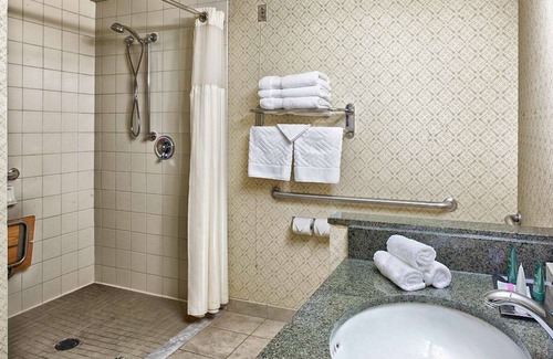 Scranton Hotel | Hilton Scranton & Conference Center