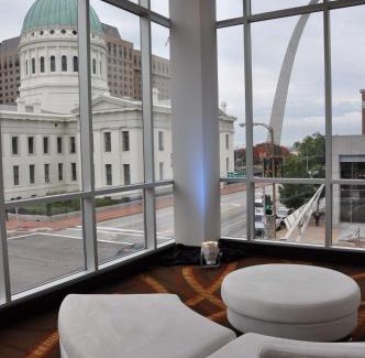 Downtown St. Louis Hotel | Hilton St. Louis at the Ballpark