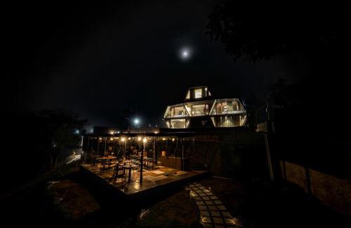 Almora Hotel | Himadvaya- The Himalayan Prism