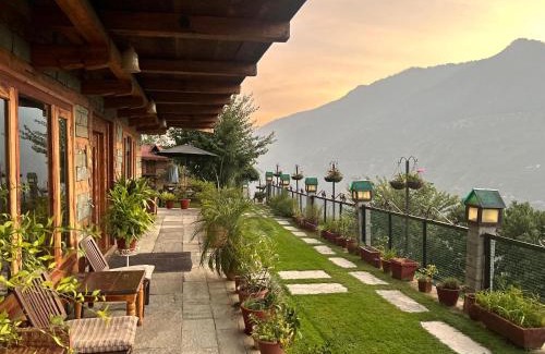Mohal Hotel | Himalyan Kothi Kais