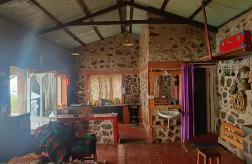 Vattakanal House | HIPPIE HUTS