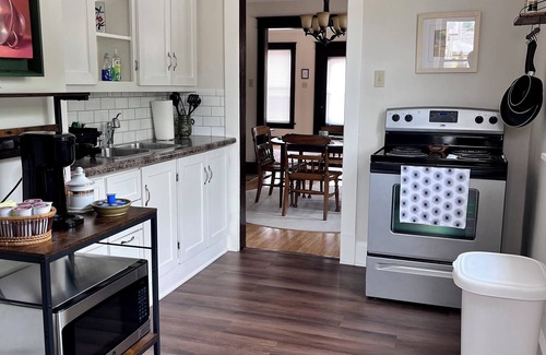 Tipton Apartment | Historic 2 bedroom 1 bath apartment with modern convenience in quaint Tipton