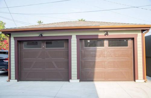 Mid City Apartment | HISTORIC 2 Story Near DTLA/USC/LAFC/STAPLES CENTER