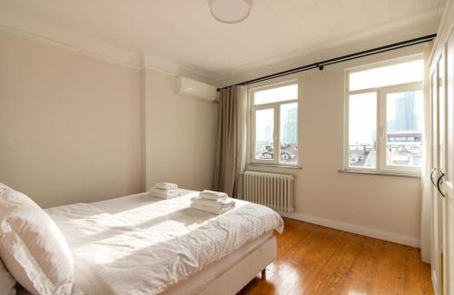 Sisli Apartment | Historic 2BR Gem in Downtown Sisli AC in All Rooms