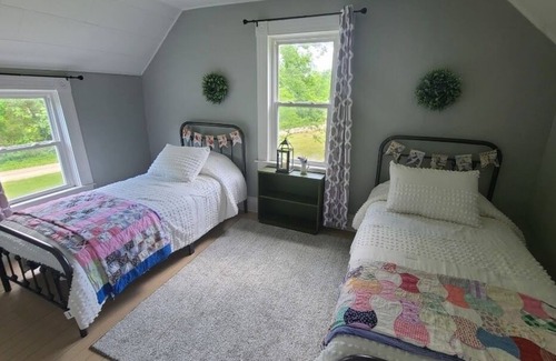 Rosebud Other | Historic 4 bedroom Farmhouse in the heart of Rosebud!