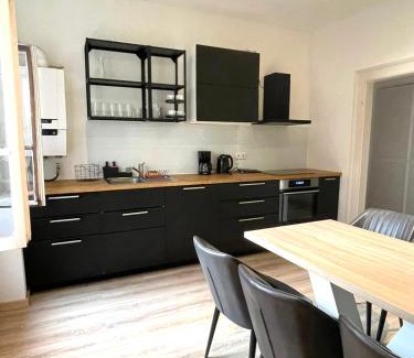 Kafertal Apartment | Historic 4 Rooms