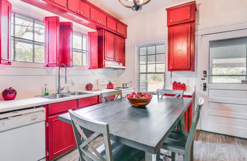 Aberdeen House | Historic Aberdeen Vacation Home with Yard!