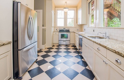 Portland Heights House | Historic Architectural Craftsman, exceptional views of city and Mtns.