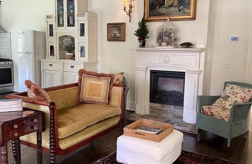 The Point Cottage | Historic Bonny Cottage in downtown Beaufort SC