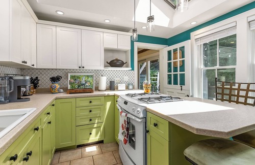 Portsmouth House | Historic Charm, Modern Comfort