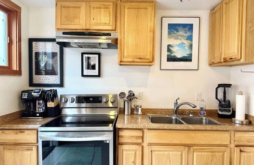 Arcata House | Historic Downtown Carriage House