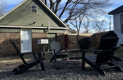 Russellville House | Historic Downtown Cottage in Russellville