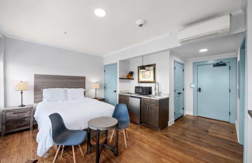 Conway House | Historic Elegance Loft in Downtown Conway