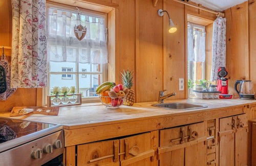 Alpirsbach House | Historic Gerberhaus - Romantic with Sauna, fireplace, handmade furniture, wifi