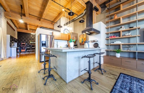 Downtown Edmonton Apartment | Historic J.D Loft | Near ICE District | UG Parking