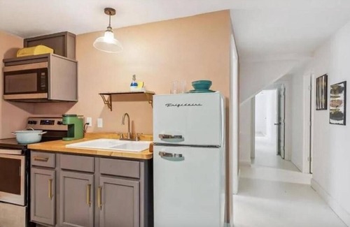 French Quarter House | Historic New Orleans in the Treme - 1 Block To French Quarter