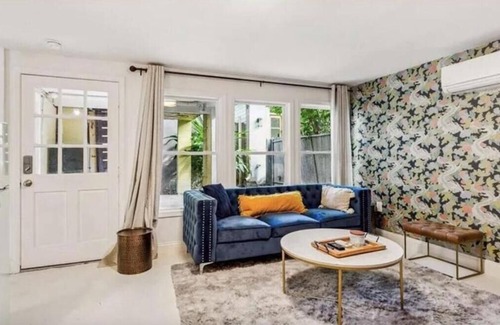 French Quarter House | Historic New Orleans in the Treme - 1 Block To French Quarter