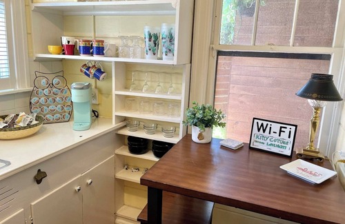 Historic Old Northeast Cottage | Historic Private Cottage with Loft by Waterfront Park & Scenic Path to Downtown