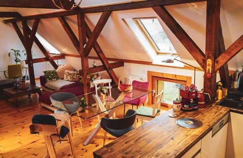 Caputh Apartment | Historic retro loft near Potsdam, Garten+Seenah