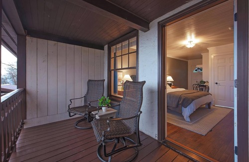 Chattanooga Bed & Breakfast | Historic Riverview Inn | Two