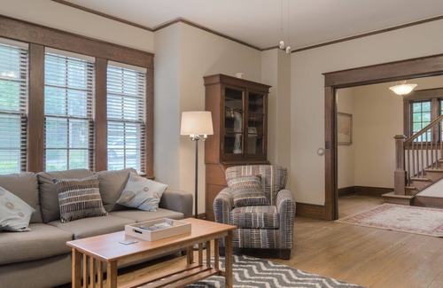 Downtown House | Historic Robeson House, Perfect Location Downtown & Next to Campus