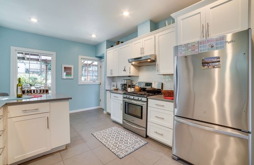 Seattle Metro Area House | Historic Seattle Vacation Rental in Seward Park!