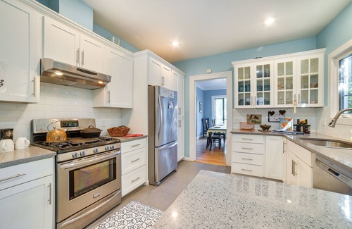 Seattle Metro Area House | Historic Seattle Vacation Rental in Seward Park!