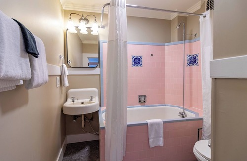 Sonora Hotel | Historic Sonora Inn