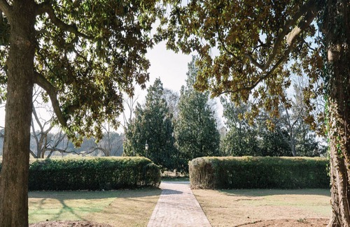 Trenton House | Historic Southern Manor | Masters Rental