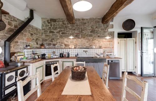 Borgo San Lorenzo House | Historic Villa In The Florence Hills