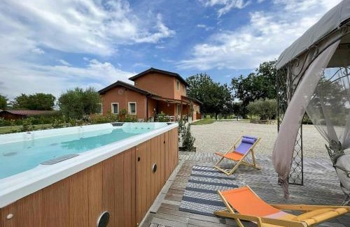 Ferretto House | Historic Villa Overlooking Cortona Vineyards