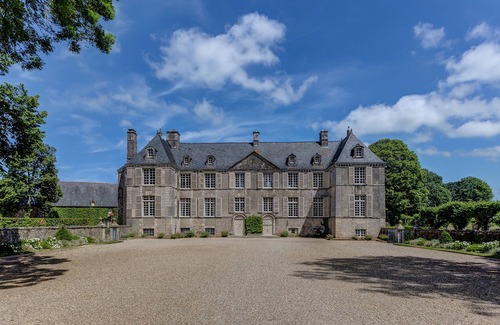 Fontenay-sur-Mer Other | HISTORIC XVII CENTURY CASTLE IN NORMANDY
